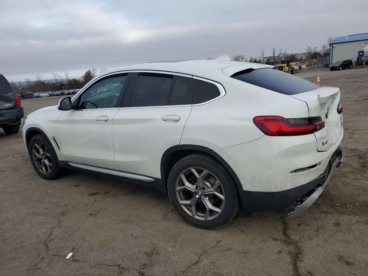 2023 BMW X4 VIN 5UX33DT01P9P63673 Copart auction photo, rear end damage thumbnail 2