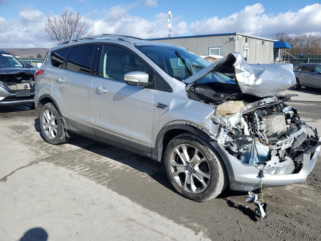 2016 Ford Escape VIN 1FMCU0J99GUA91895 Copart auction photo, front end damage thumbnail 4