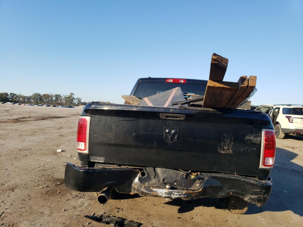 2014 RAM 1500 VIN 1C6RR7FT0ES349511 Copart auction photo, rear end / minor dent/scratches damage thumbnail 6