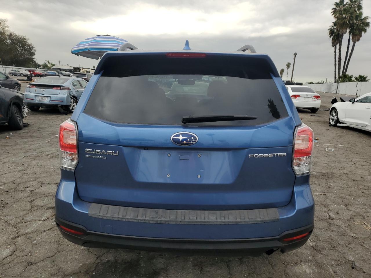 2018 Subaru Forester VIN JF2SJAGC6JH609092 Copart auction photo, front end damage thumbnail 6