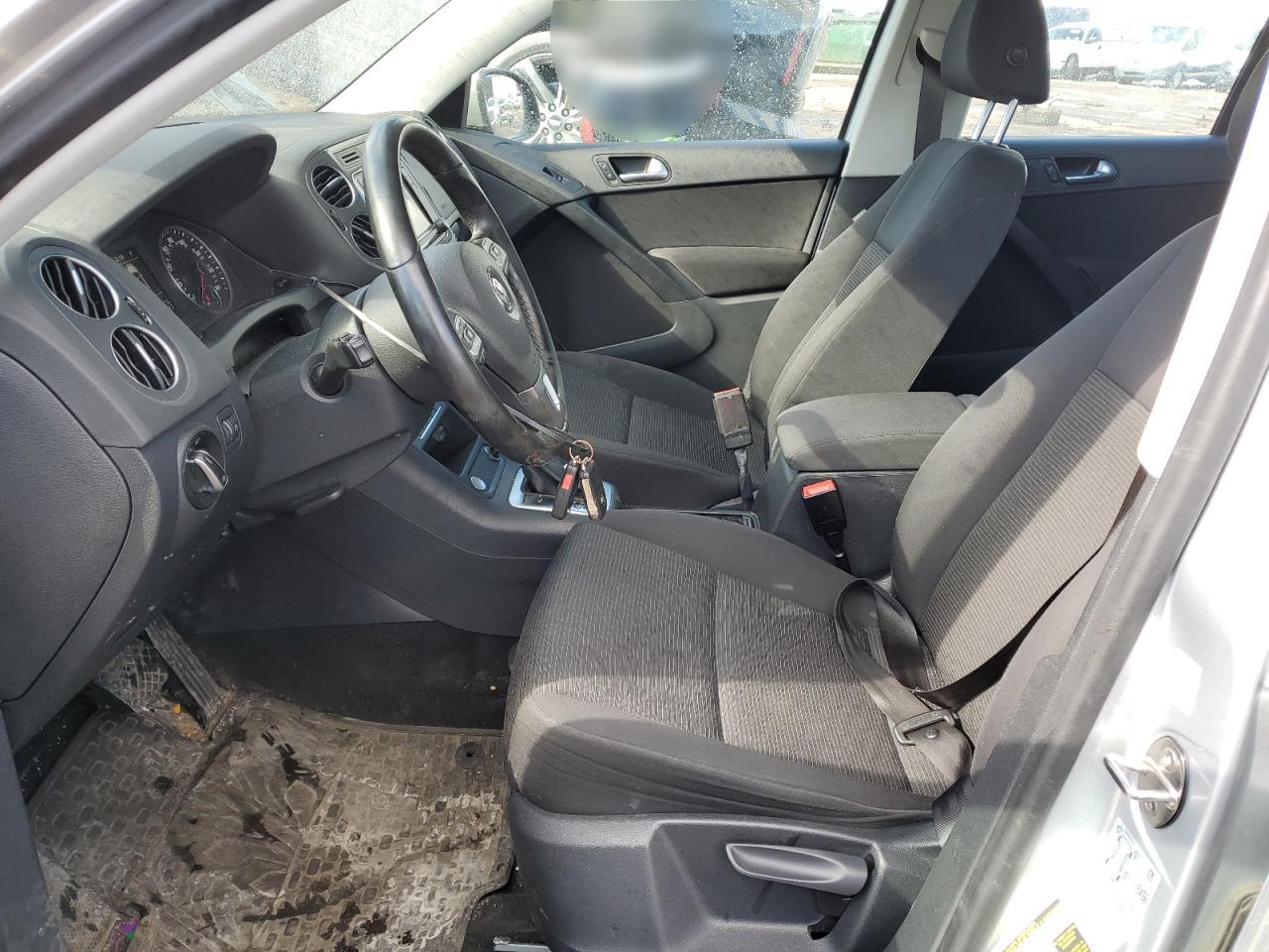 2017 Volkswagen Tiguan VIN WVGBV7AX9HK047408 Copart auction photo, rear end damage thumbnail 7