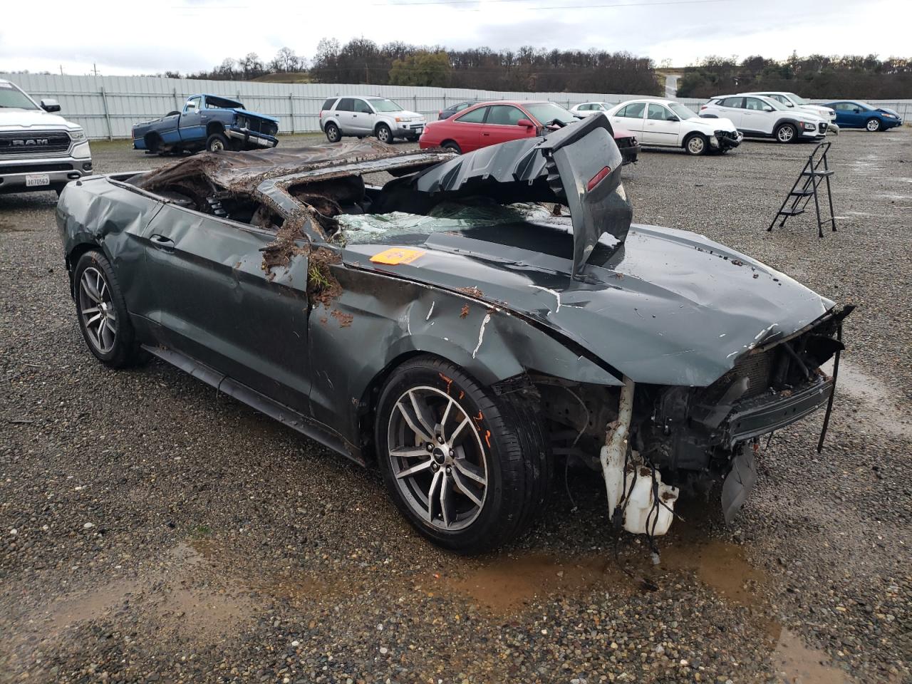2015 Ford Mustang VIN 1FATP8UH9F5371599 Copart auction photo, all over damage thumbnail 4