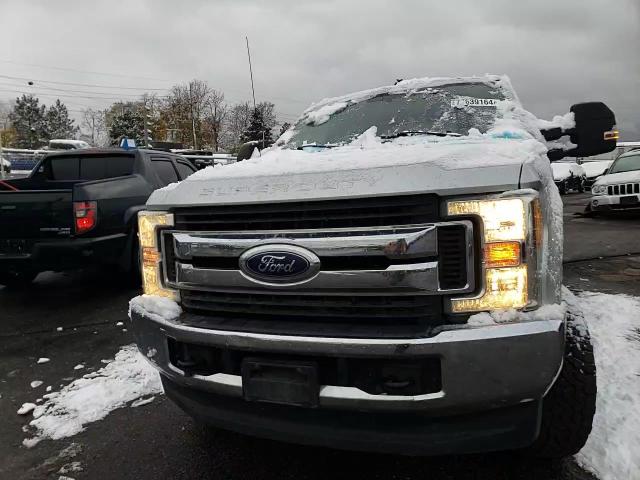 2017 Ford F250 VIN 1FT7W2BT4HEC31112 Copart auction photo, front end / side damage thumbnail 10