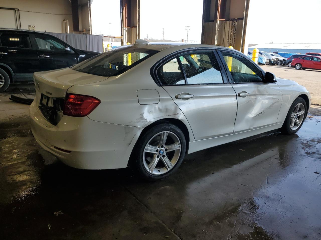 2015 BMW 3er VIN WBA3B5G56FNS20192 Copart auction photo, side damage thumbnail 3
