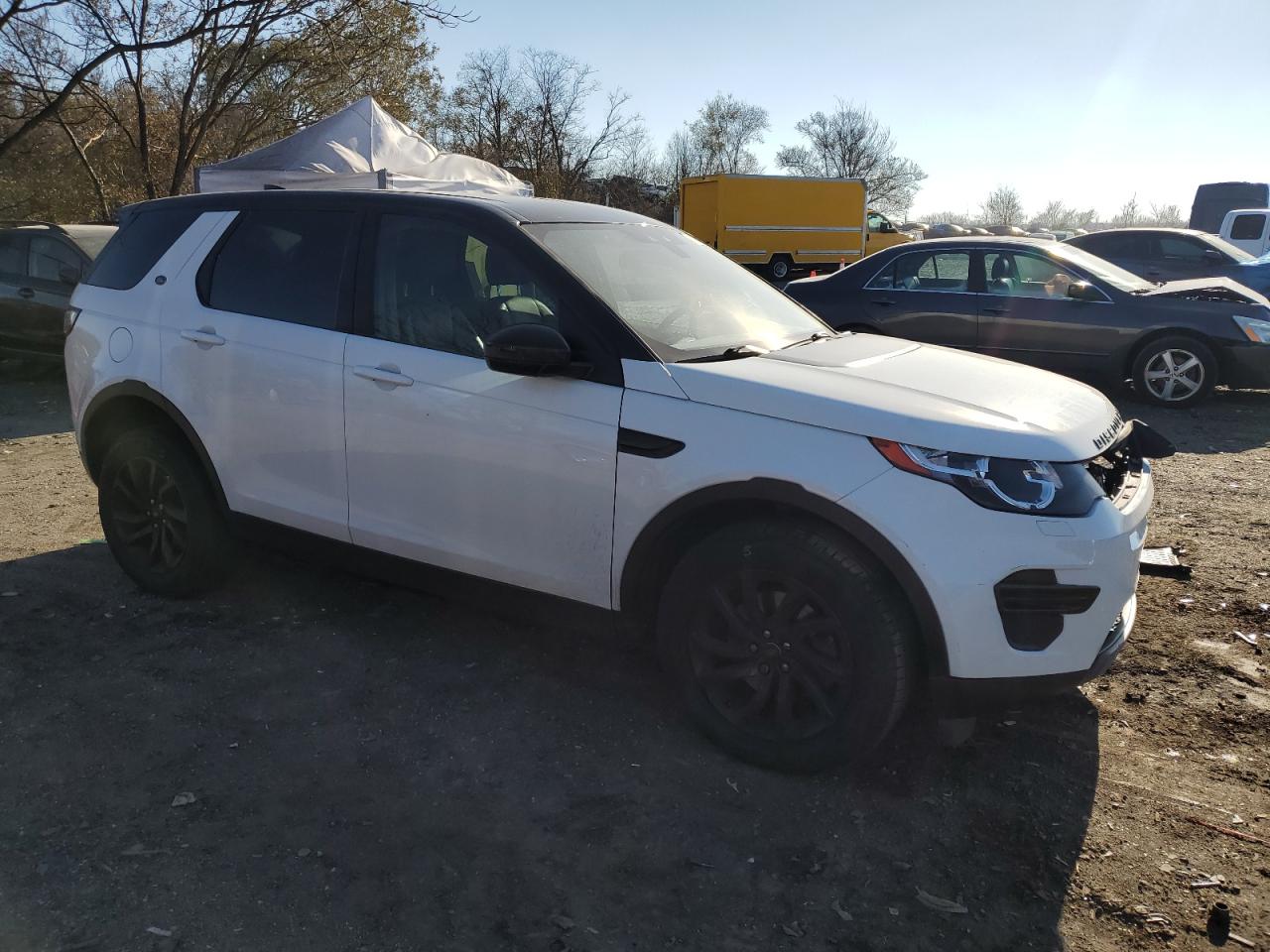 2018 Land Rover Discovery VIN SALCP2RX4JH755538 Copart auction photo, front end damage thumbnail 4