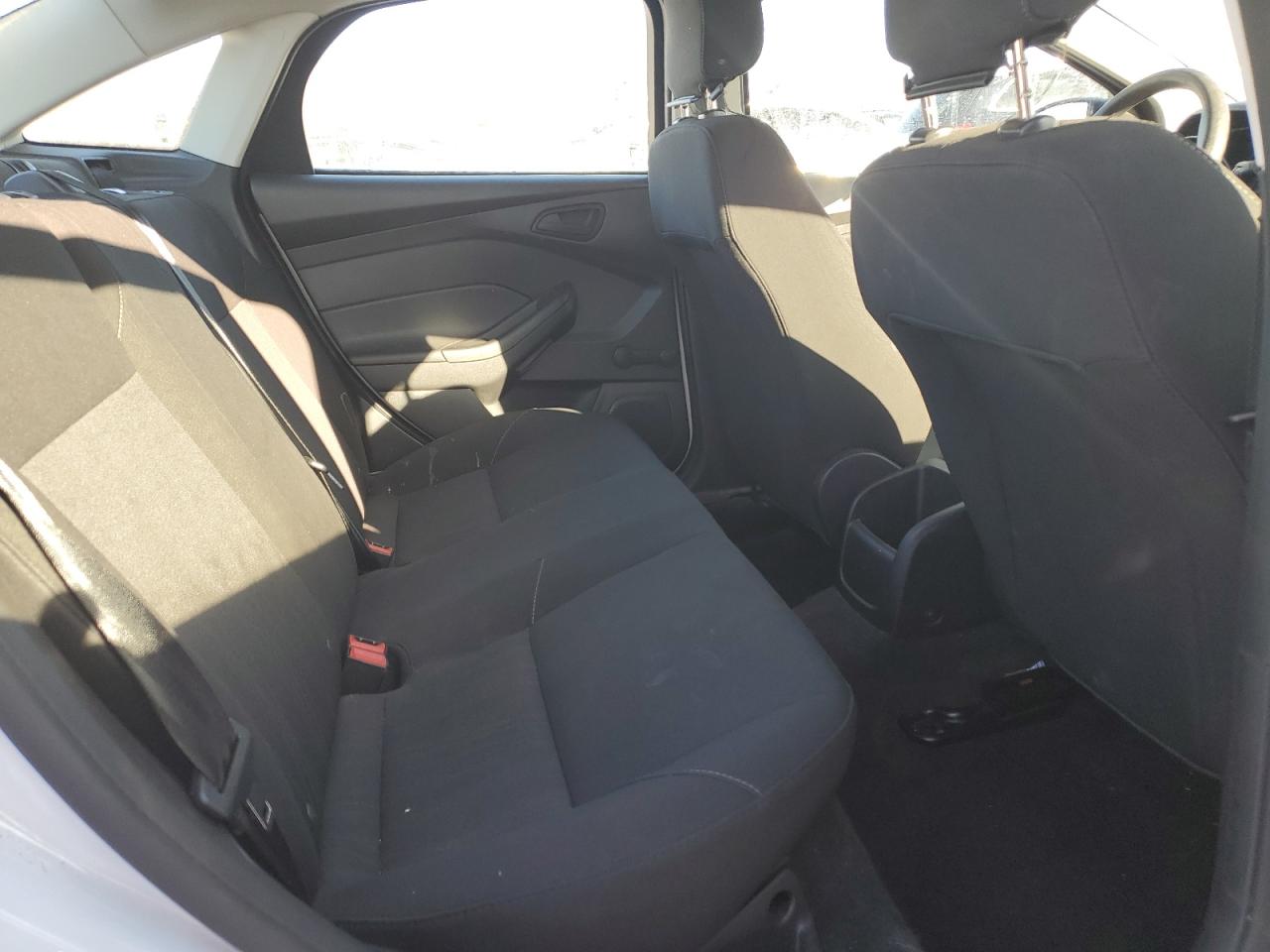 2018 Ford Focus VIN 1FADP3E2XJL325527 Copart auction photo, minor dent/scratches damage thumbnail 10