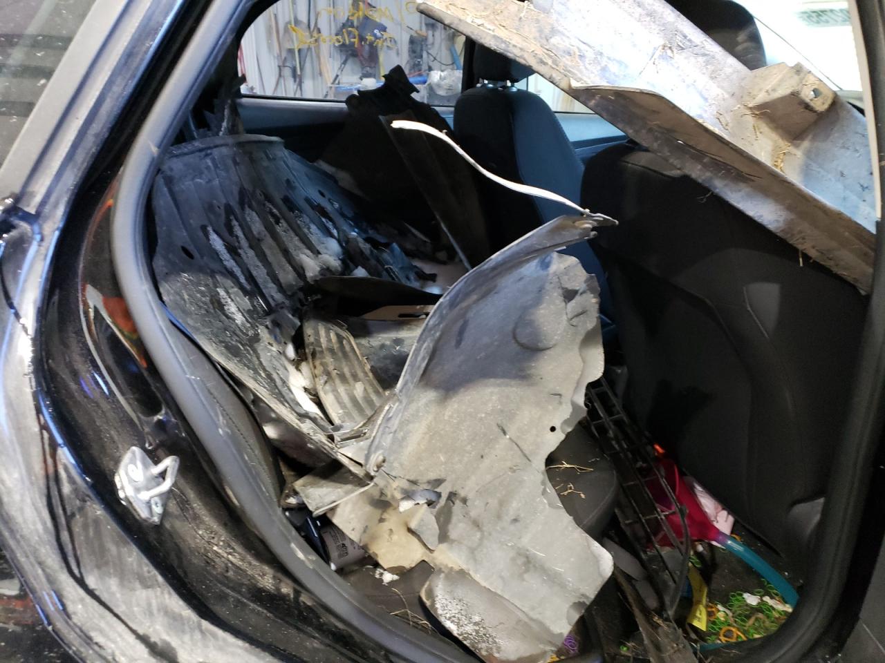 2017 Ford Focus VIN 1FADP3E22HL228686 Copart auction photo, front end / hail damage thumbnail 10