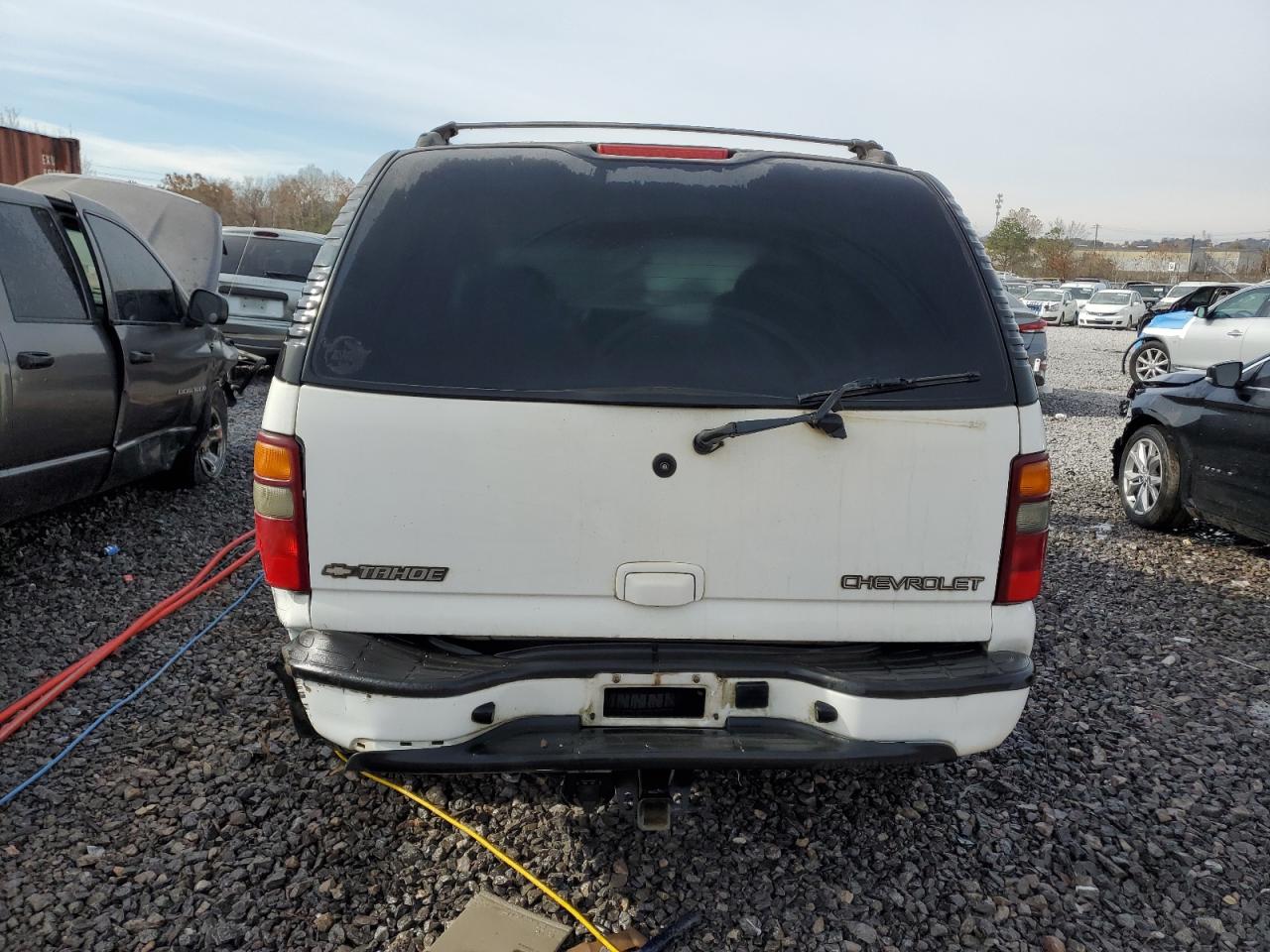 2002 Chevrolet Tahoe VIN 1GNEK13Z92J270476 Copart auction photo, all over damage thumbnail 6