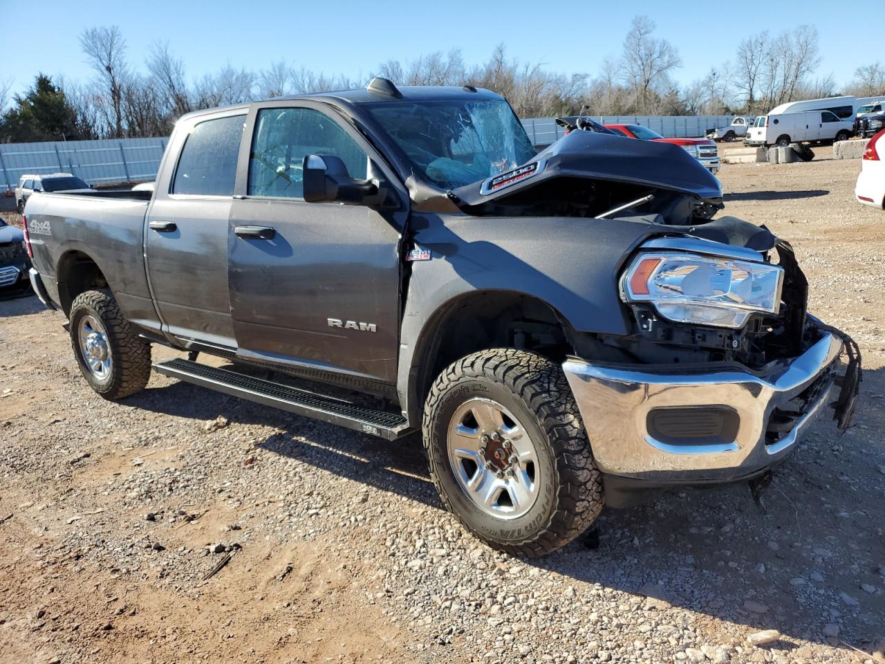2019 RAM 2500 VIN 3C6UR5CJ7KG668960 Copart auction photo, all over damage thumbnail 4