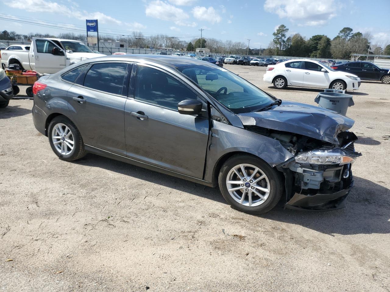 2017 Ford Focus VIN 1FADP3F28HL208537 Copart auction photo, frame damage / front end damage thumbnail 4