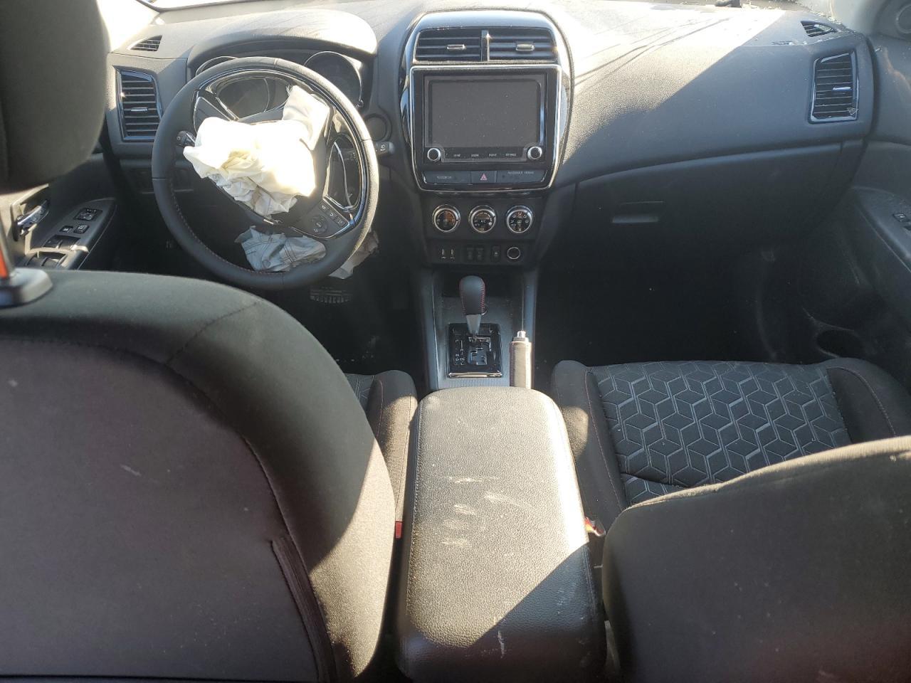 2024 Mitsubishi Outlander VIN JA4ARUAU4RU003065 Copart auction photo, front end damage thumbnail 8