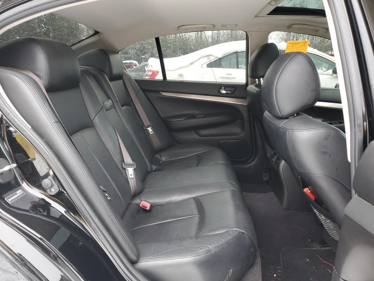 2015 Infiniti Q40 VIN JN1CV6AR8FM520112 Copart auction photo, minor dent/scratches / vandalism damage thumbnail 10