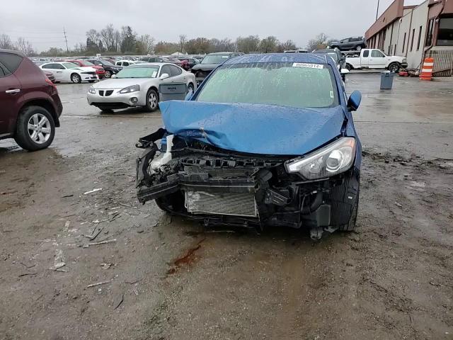 2014 KIA Forte VIN KNAFX4A8XE5204393 Copart auction photo, front end / side damage thumbnail 11