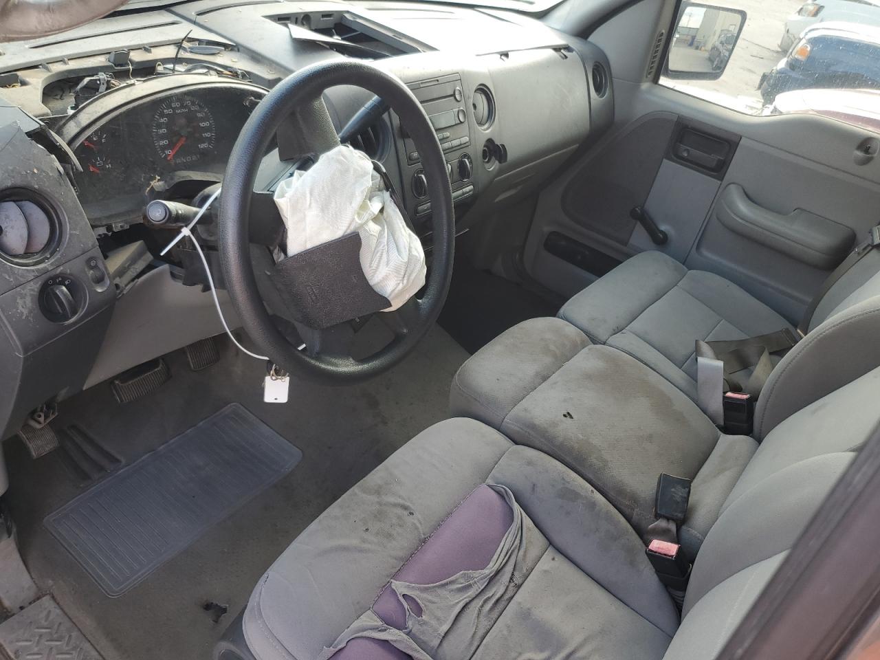 2004 Ford F-150 VIN 1FTRF12W74NC54830 Copart auction photo, front end damage thumbnail 8