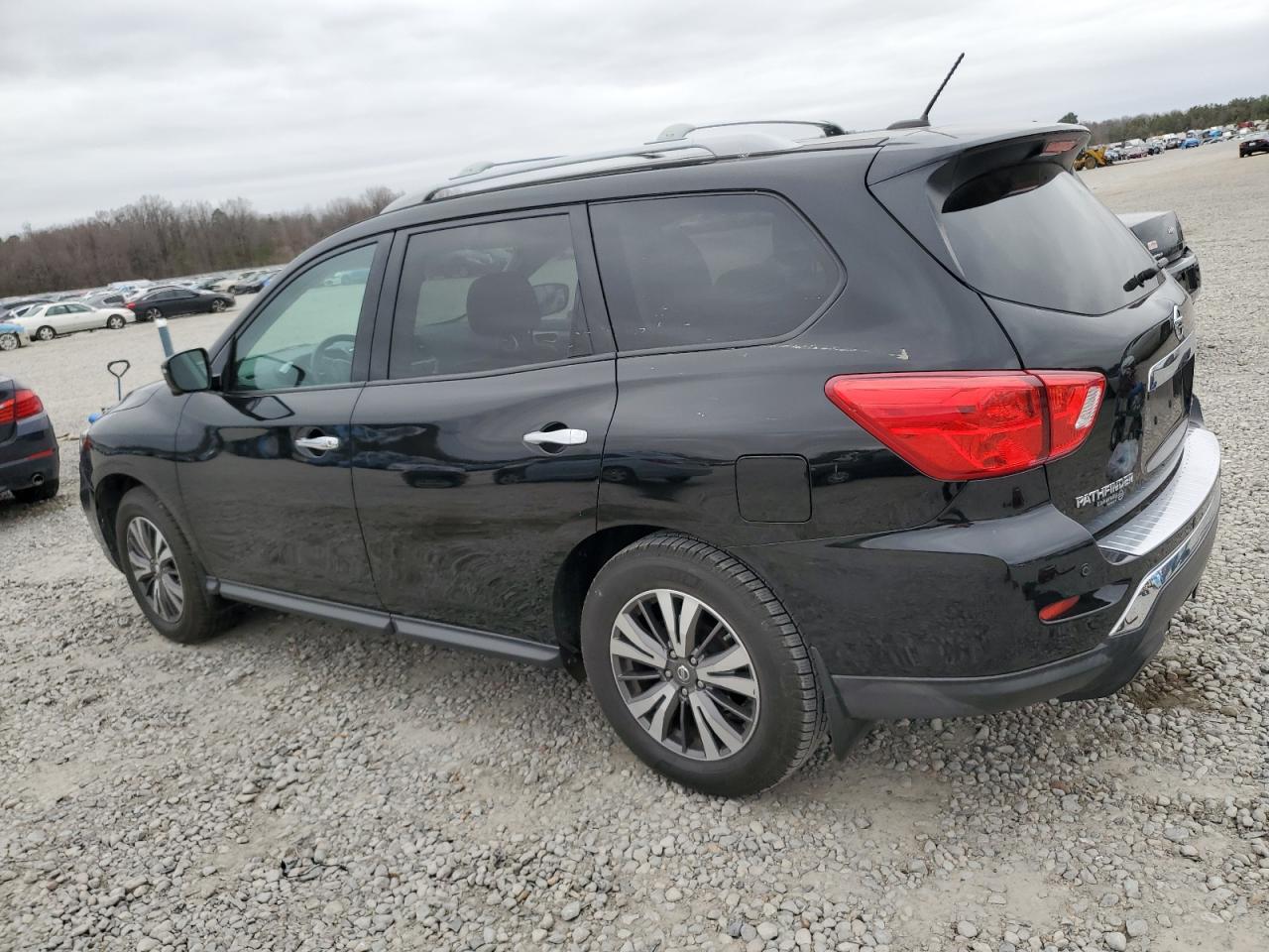 2017 Nissan Pathfinder VIN 5N1DR2MN0HC680710 Copart auction photo, rear end / front end damage thumbnail 2