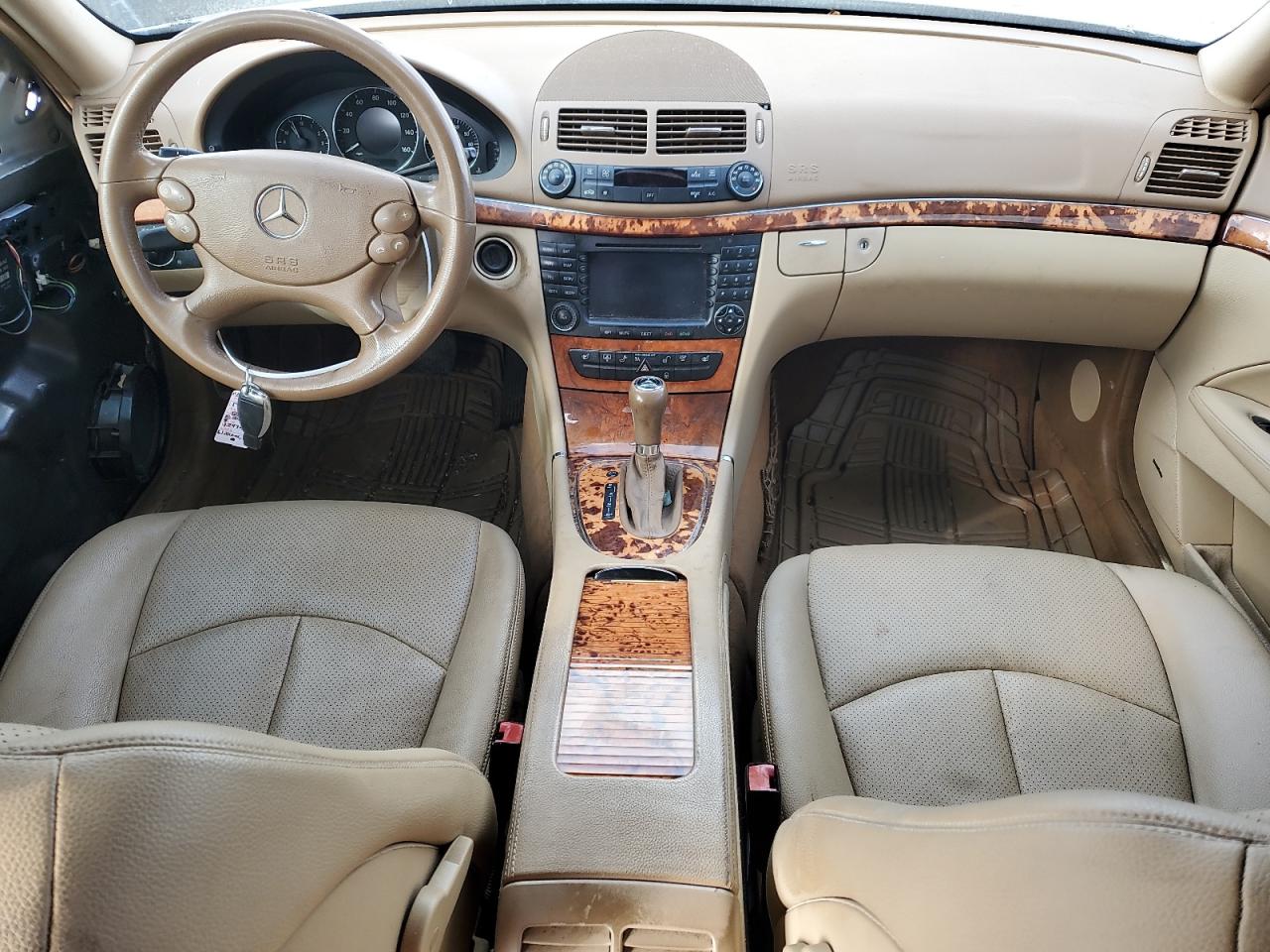 2007 Mercedes-Benz E-klasse VIN WDBUF56X97B124797 Copart auction photo, front end / minor dent/scratches damage thumbnail 8