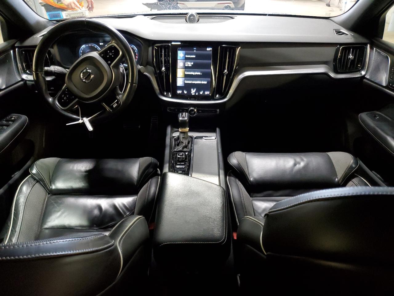 2019 Volvo S60 VIN 7JRA22TM7KG007189 Copart auction photo, front end / side damage thumbnail 8