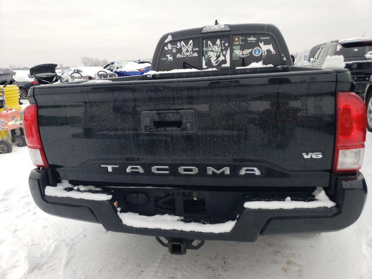 2016 Toyota Tacoma VIN 3TMDZ5BN2GM005334 Copart auction photo, front end damage thumbnail 6