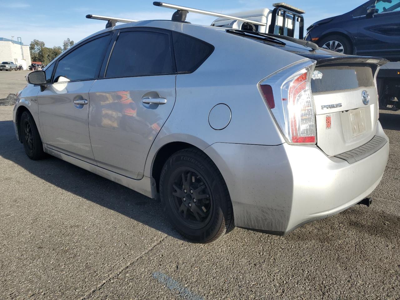 2015 Toyota Prius VIN JTDKN3DU4F0471070 Copart auction photo, front end damage thumbnail 2