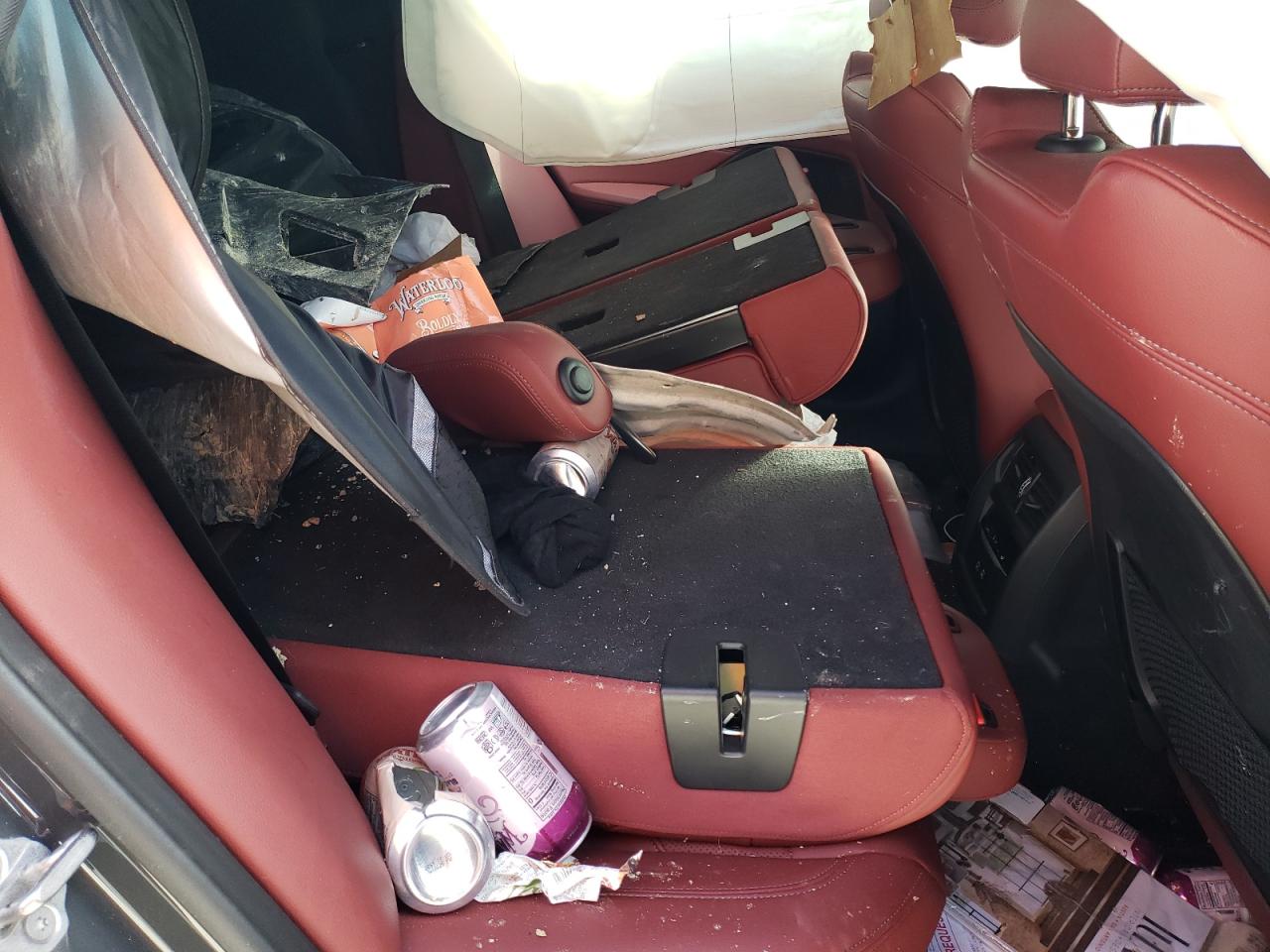 2022 BMW 4er VIN WBA63AV0XNFM60672 Copart auction photo, all over damage thumbnail 10