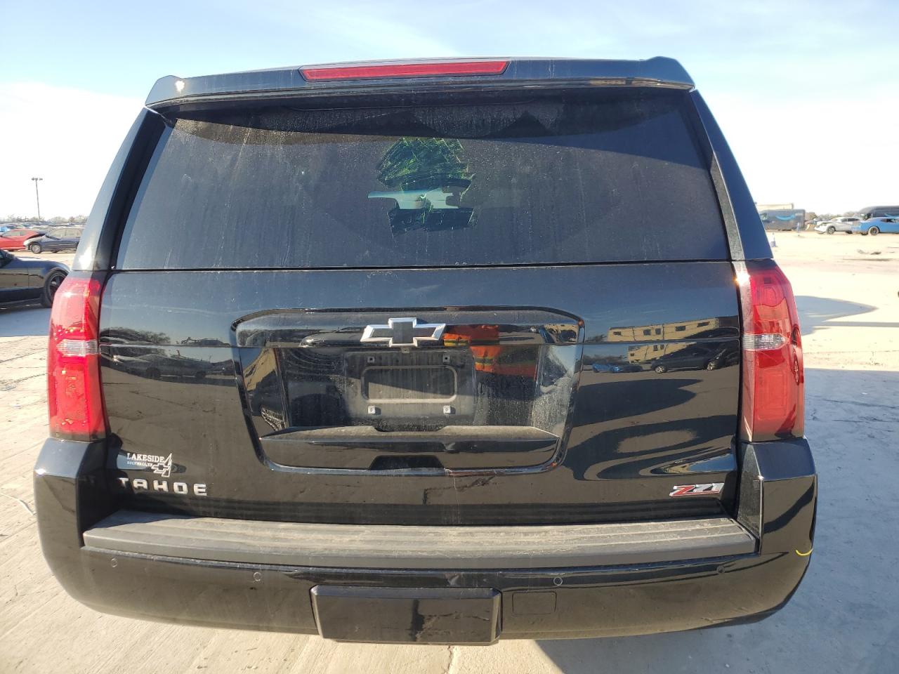 2019 Chevrolet Tahoe VIN 1GNSKBKC0KR145423 Copart auction photo, front end / side damage thumbnail 6
