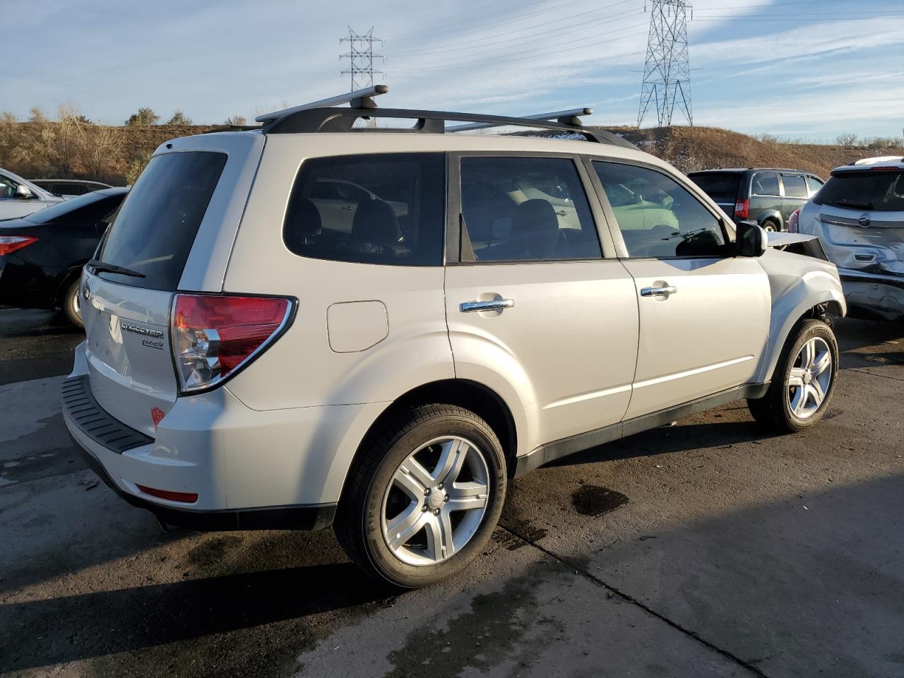 2010 Subaru Forester VIN JF2SH6DC6AH911365 Copart auction photo, front end damage thumbnail 3