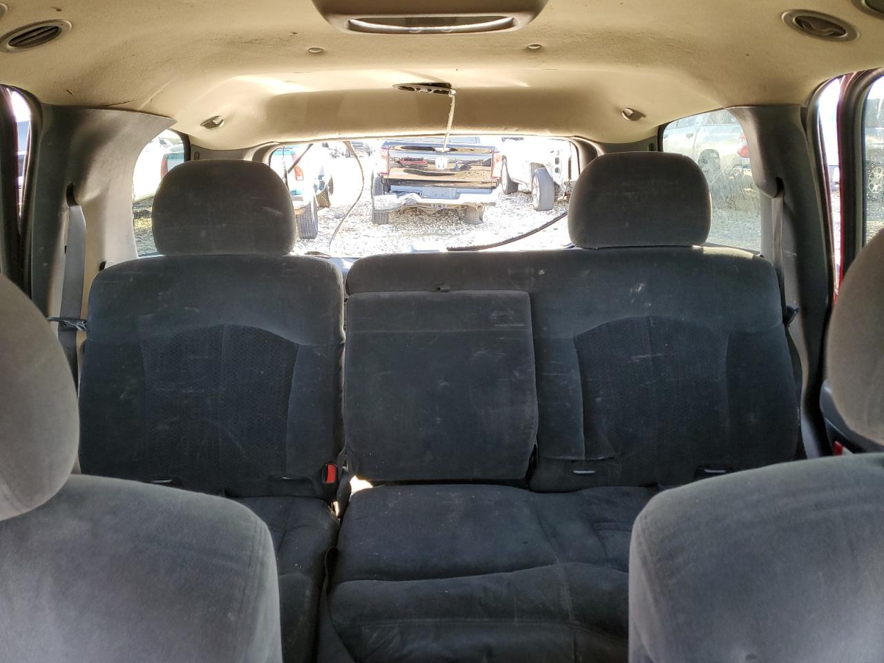 2002 Chevrolet Tahoe VIN 1GNEC13V32R280495 Copart auction photo, all over damage thumbnail 10