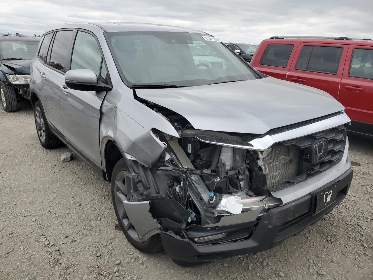 2022 Honda Passport VIN 5FNYF8H54NB031552 Copart auction photo, front end damage thumbnail 4