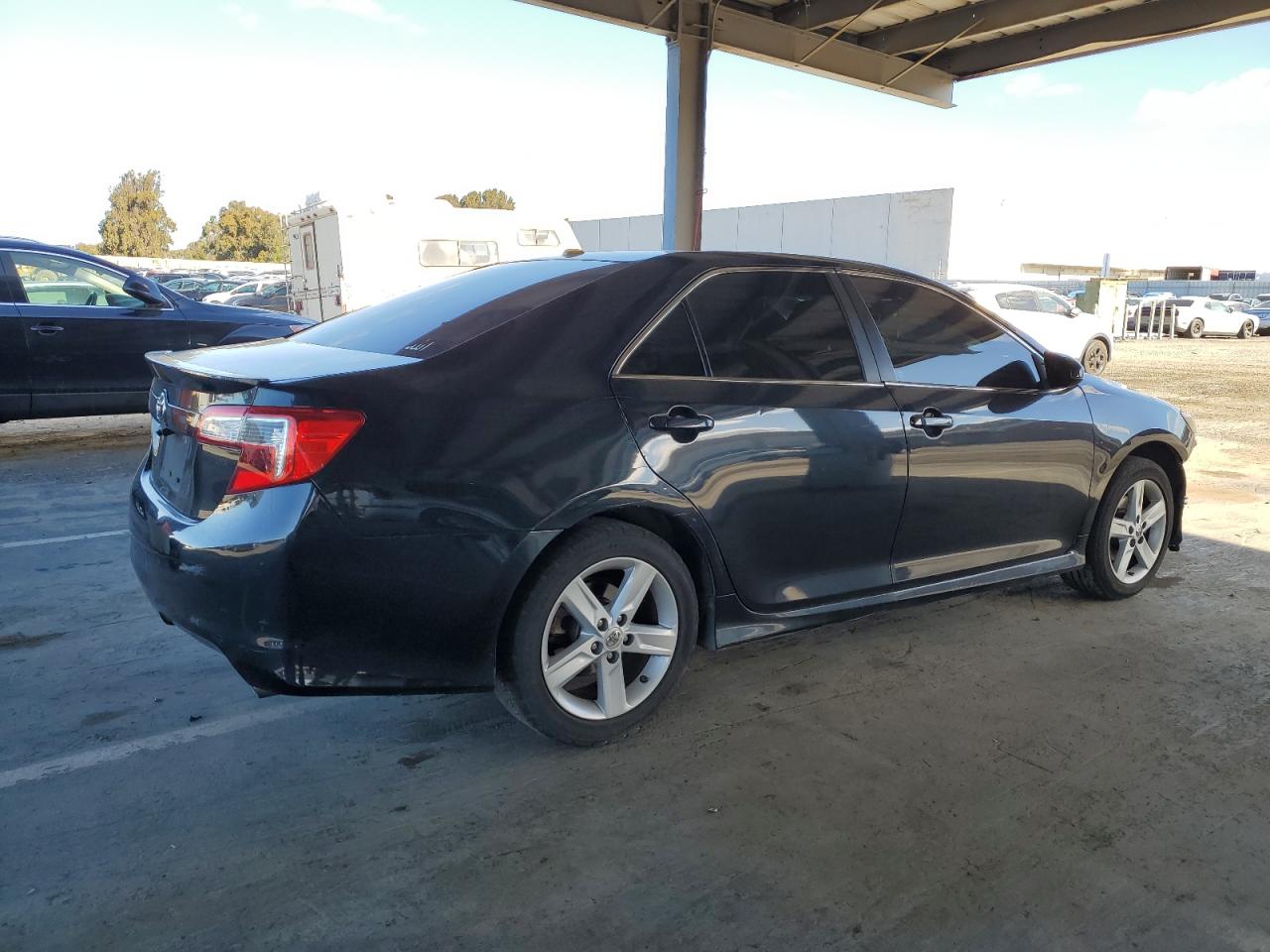 2013 Toyota Camry VIN 4T1BF1FK7DU289748 Copart auction photo, front end / side damage thumbnail 3