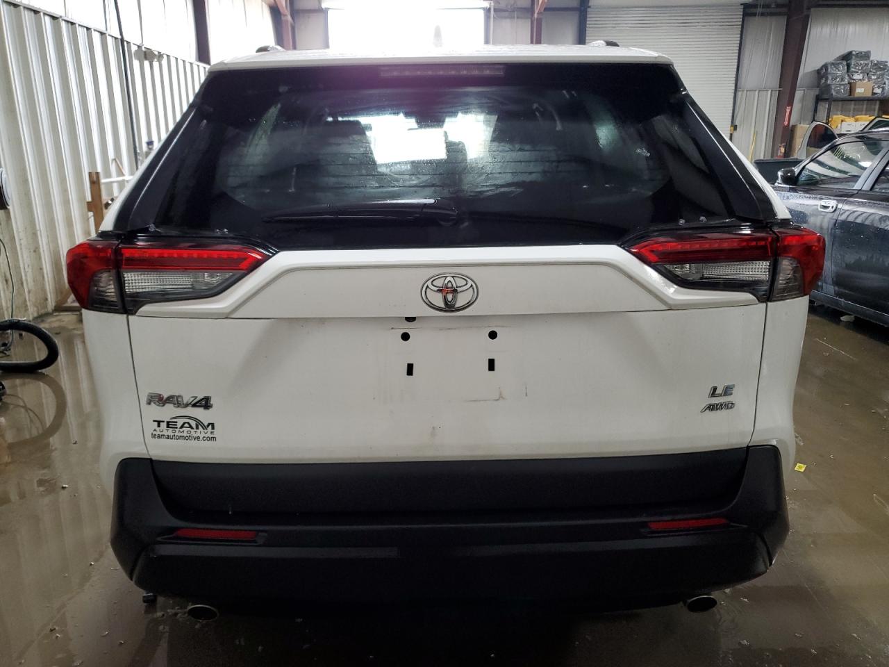 2020 Toyota RAV 4 VIN 2T3G1RFVXLC098314 Copart auction photo, front end damage thumbnail 6