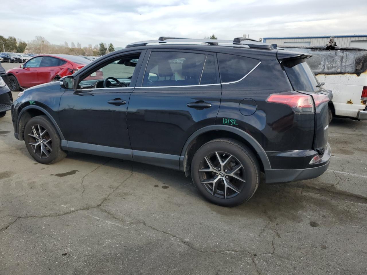 2018 Toyota RAV 4 VIN 2T3NFREV6JW432862 Copart auction photo, rear end damage thumbnail 2
