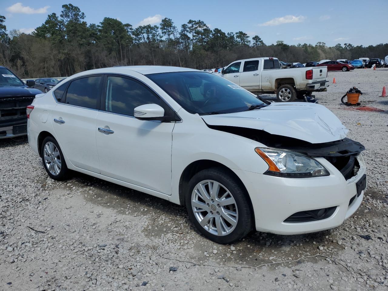 2013 Nissan Sentra VIN 3N1AB7AP4DL698790 Copart auction photo, front end / side damage thumbnail 4