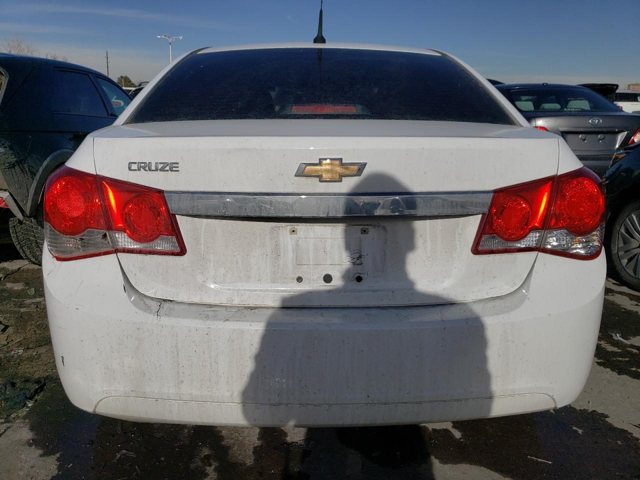 2011 Chevrolet Cruze VIN 1G1PD5SH5B7285137 Copart auction photo, side / front end damage thumbnail 6