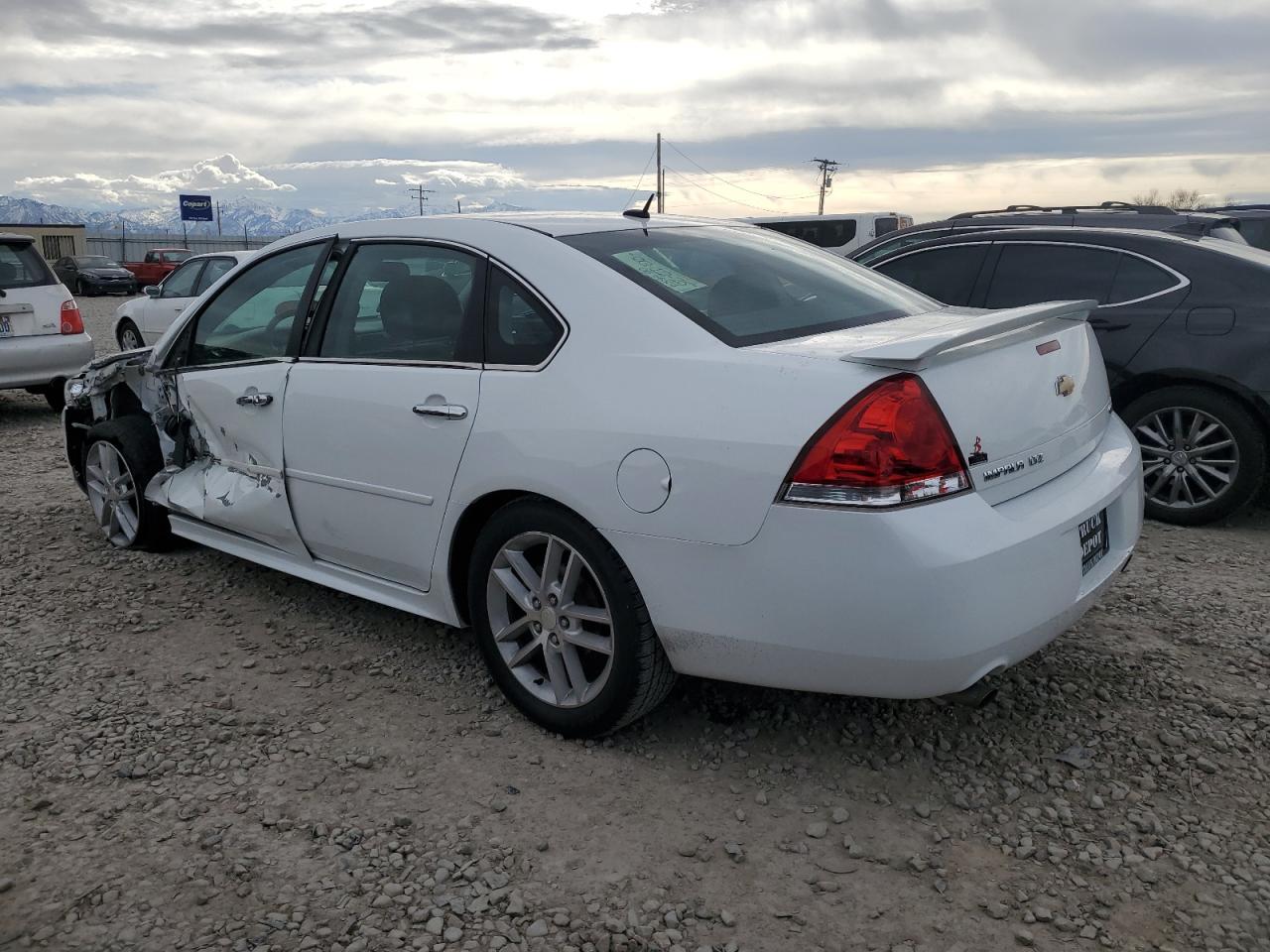 2016 Chevrolet Impala VIN 2G1WC5E32G1152628 Copart auction photo, side / front end damage thumbnail 2