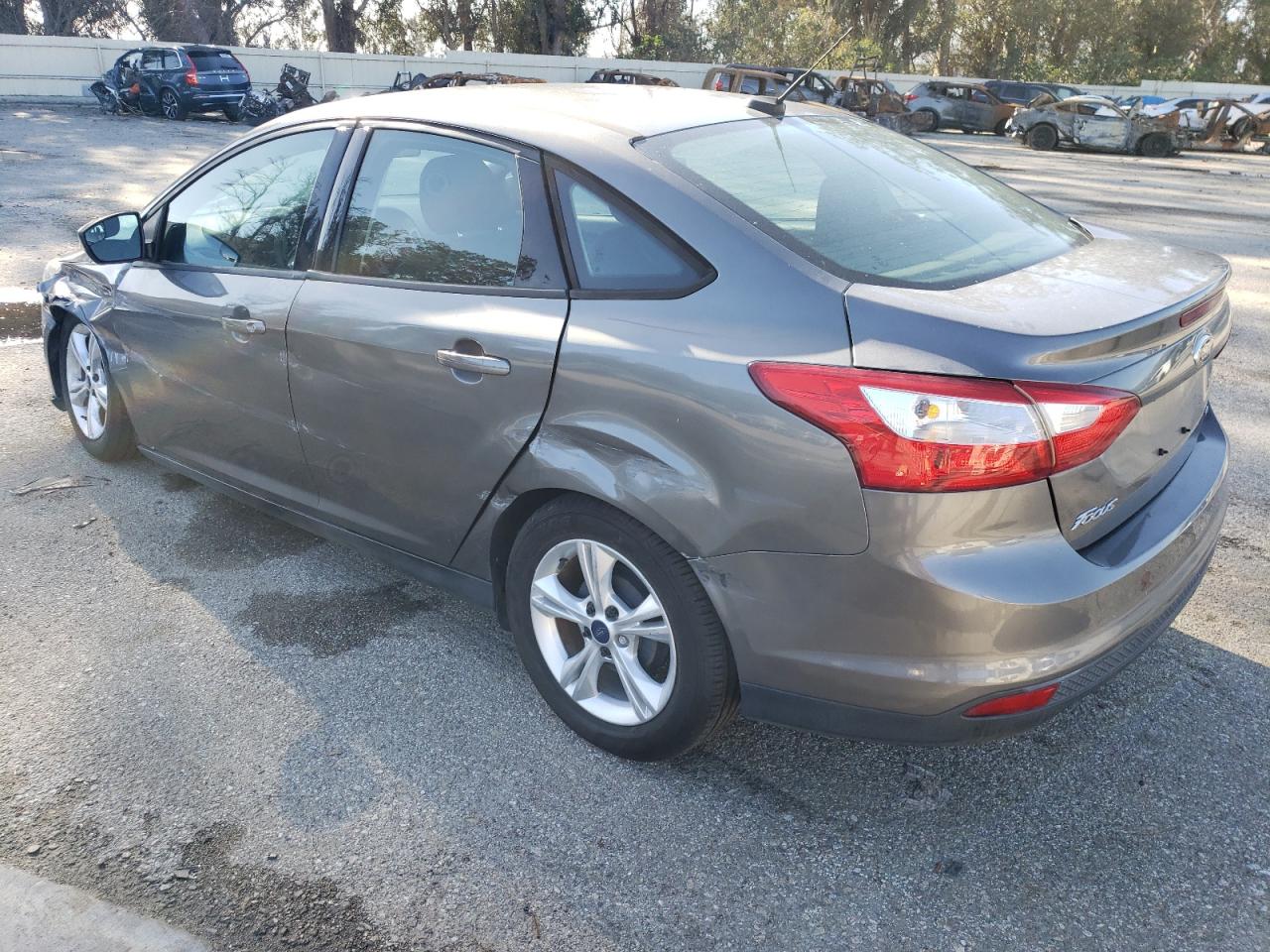 2014 Ford Focus VIN 1FADP3F26EL247672 Copart auction photo, side / front end damage thumbnail 2