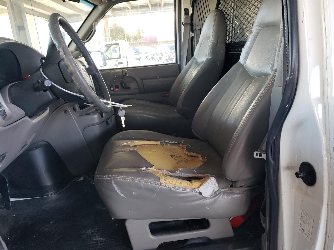 2001 Chevrolet Astro VIN 1GCDM19W51B140862 Copart auction photo, front end damage thumbnail 7