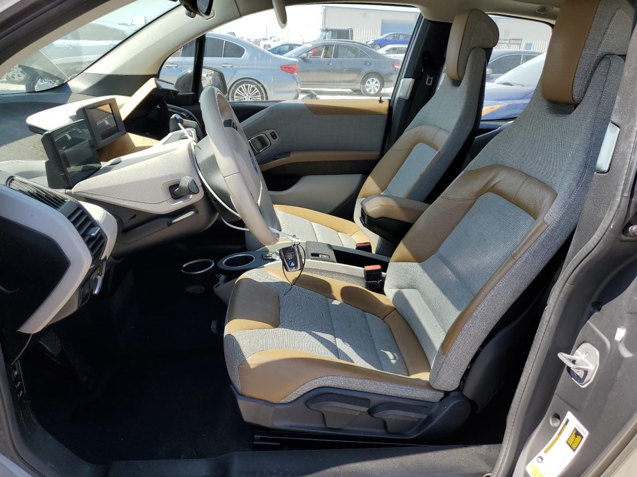 2016 BMW i3 VIN WBY1Z4C54GV508606 Copart auction photo, rear end / minor dent/scratches damage thumbnail 7