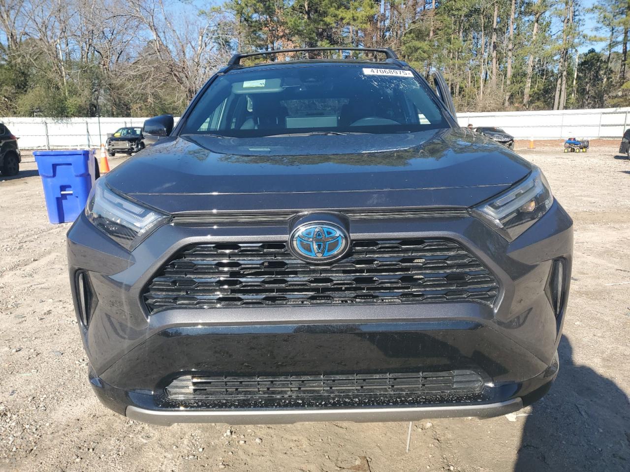 2024 Toyota RAV 4 VIN 2T3E6RFV9RW050092 Copart auction photo, side damage thumbnail 5