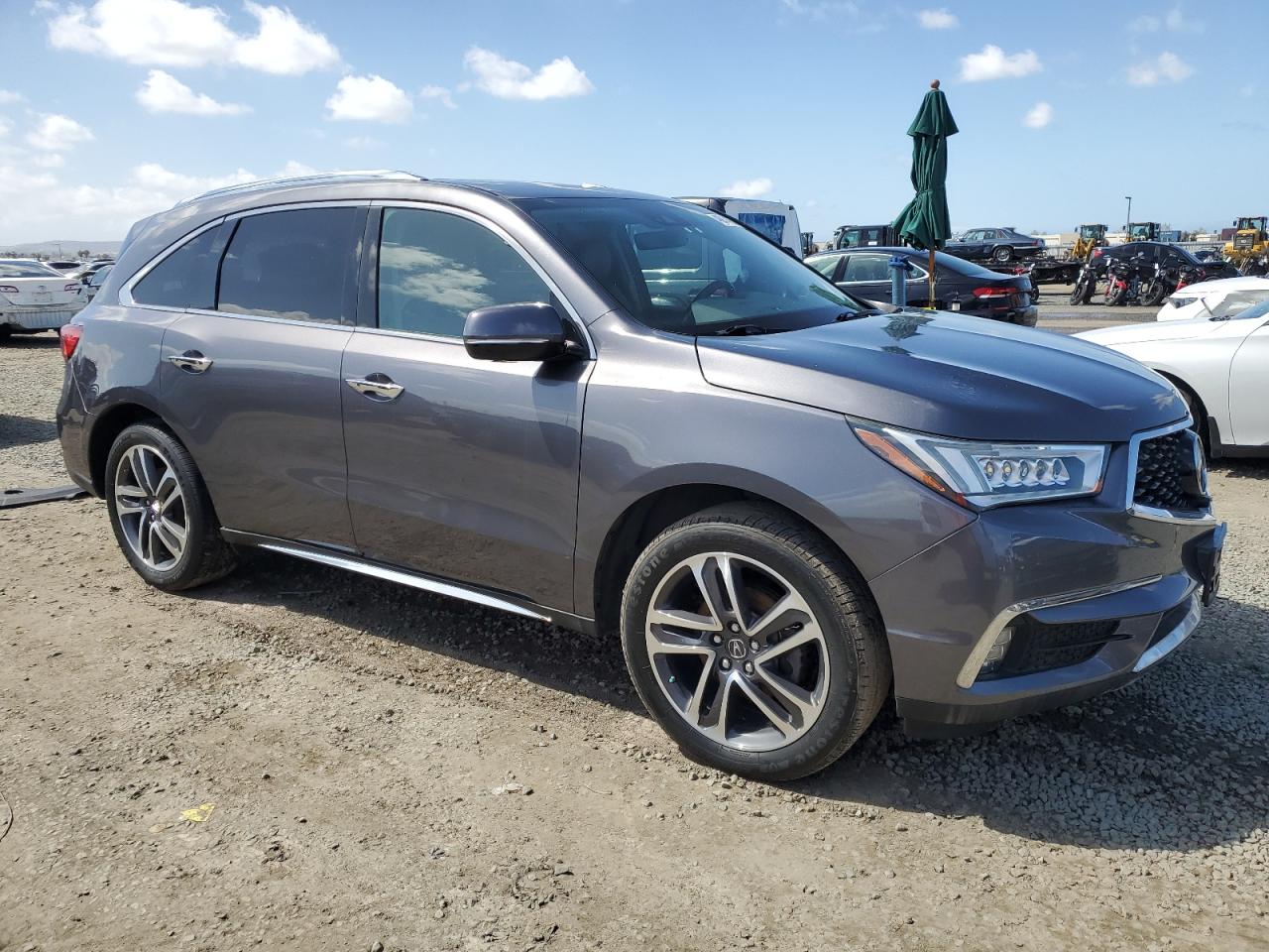2017 Acura MDX VIN 5FRYD3H82HB010429 Copart auction photo, minor dent/scratches damage thumbnail 4