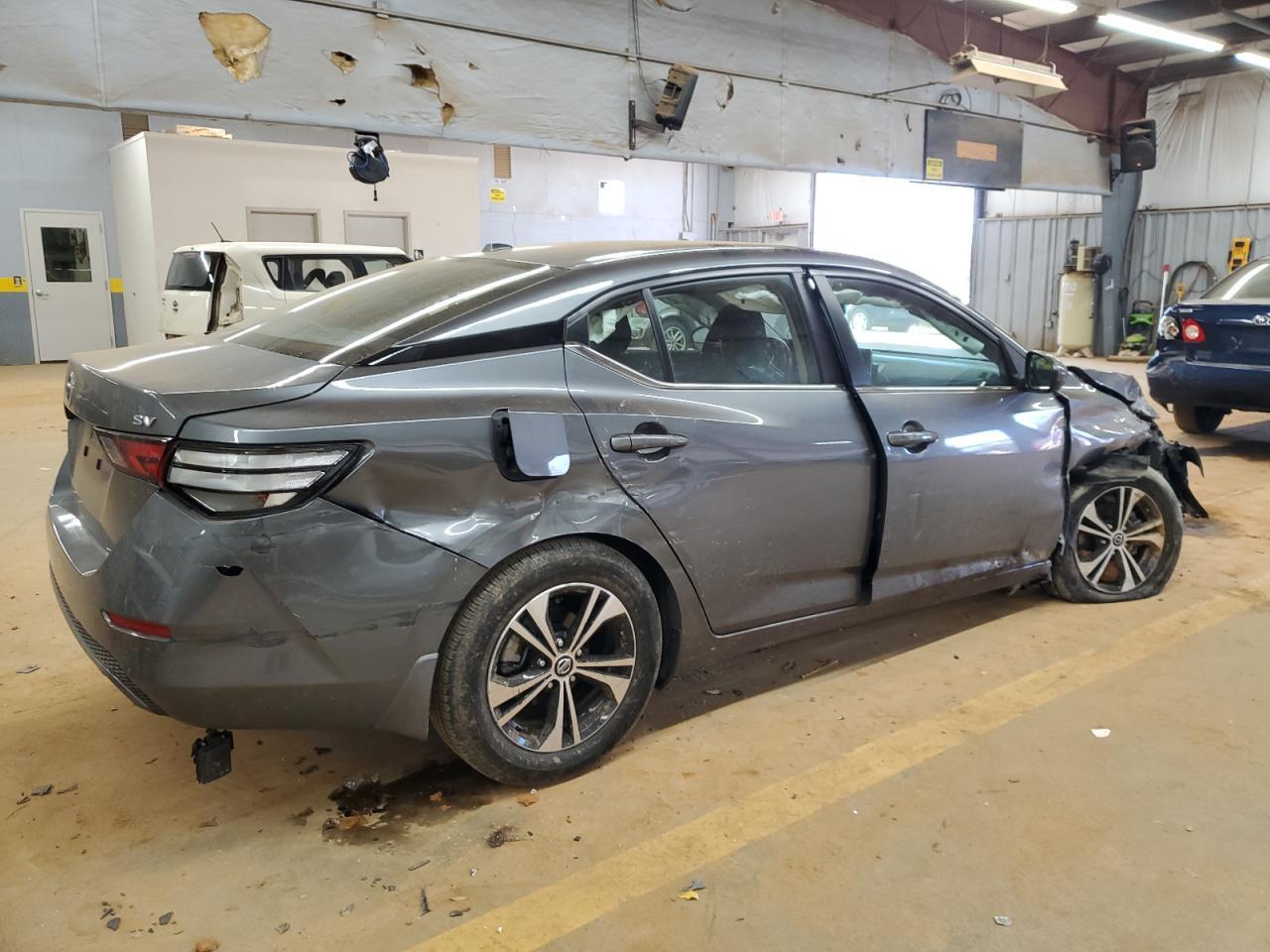 2022 Nissan Sentra VIN 3N1AB8CV5NY229634 Copart auction photo, all over / undercarriage damage thumbnail 3