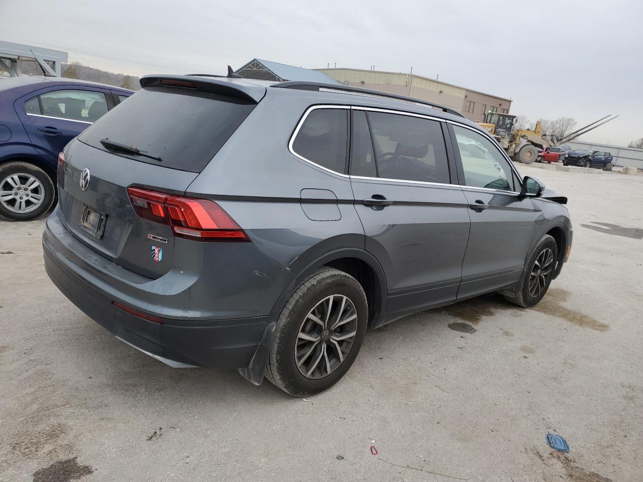 2019 Volkswagen Tiguan VIN 3VV2B7AX4KM191382 Copart auction photo, front end damage thumbnail 3