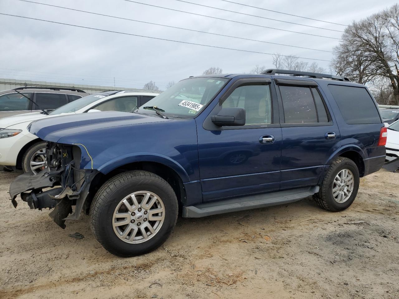 2011 Ford Expedition VIN 1FMJU1J50BEF22038