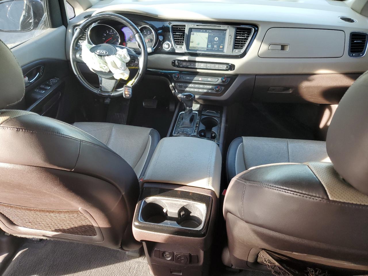 2015 KIA Sedona VIN KNDME5C1XF6020296 Copart auction photo, front end damage thumbnail 8