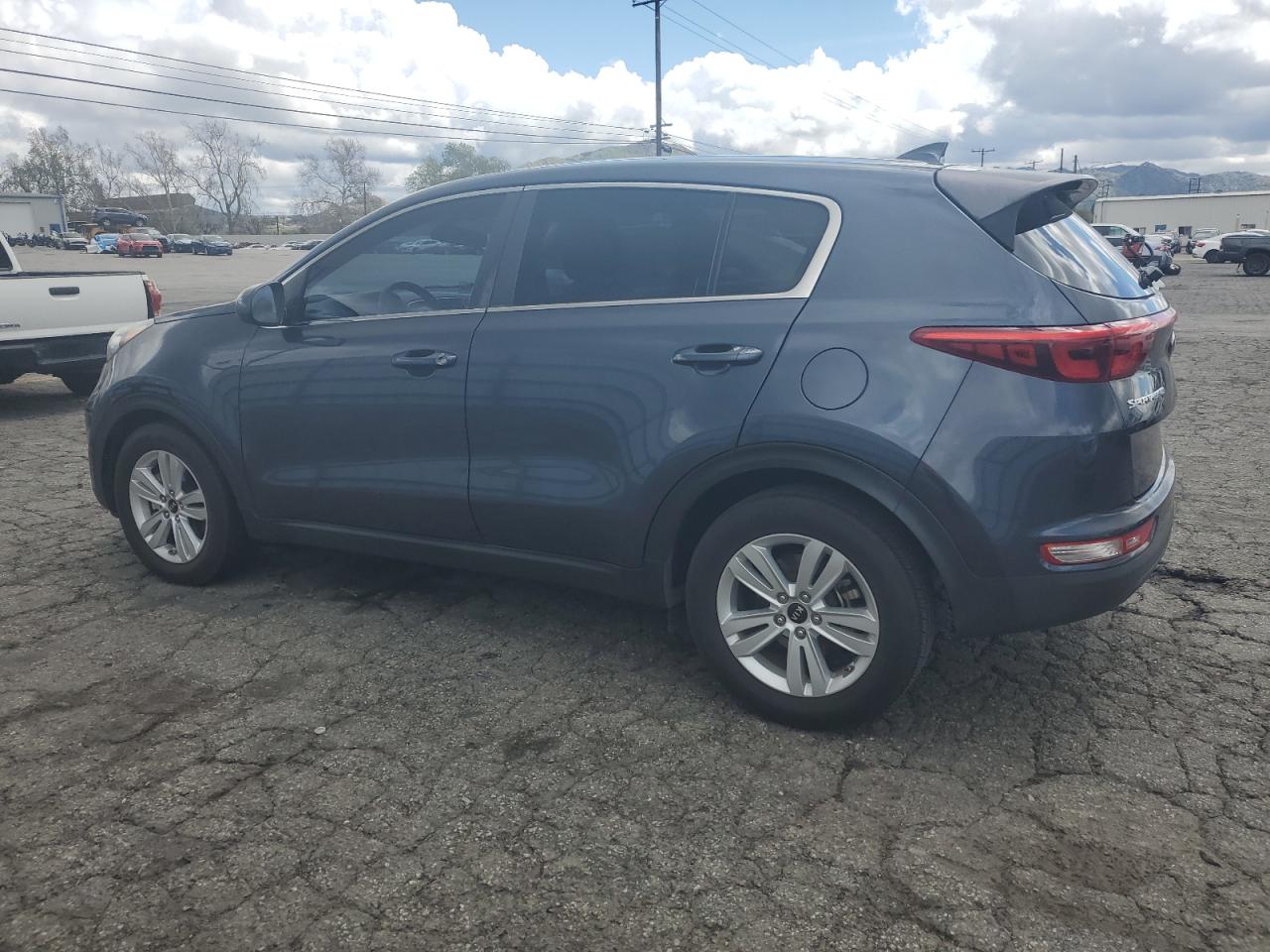 2018 KIA Sportage VIN KNDPM3AC0J7481521 Copart auction photo, front end damage thumbnail 2