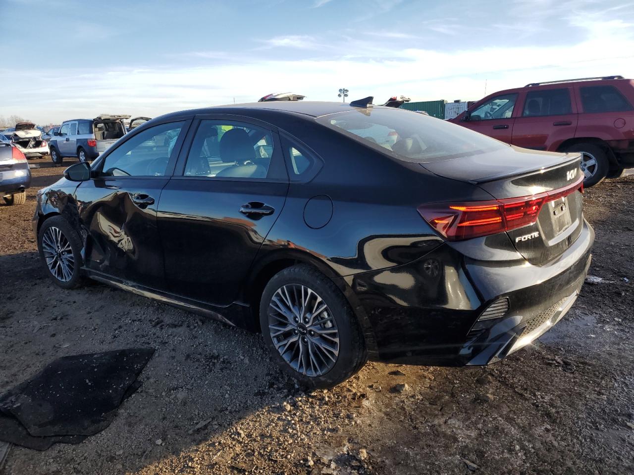 2024 KIA Forte VIN 3KPF54AD1RE754498 Copart auction photo, front end / side damage thumbnail 2