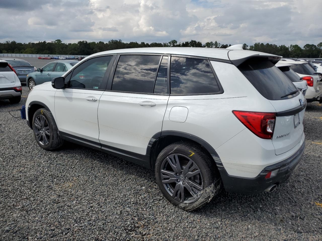 2021 Honda Passport VIN 5FNYF7H53MB008417 Copart auction photo, water/flood damage thumbnail 2