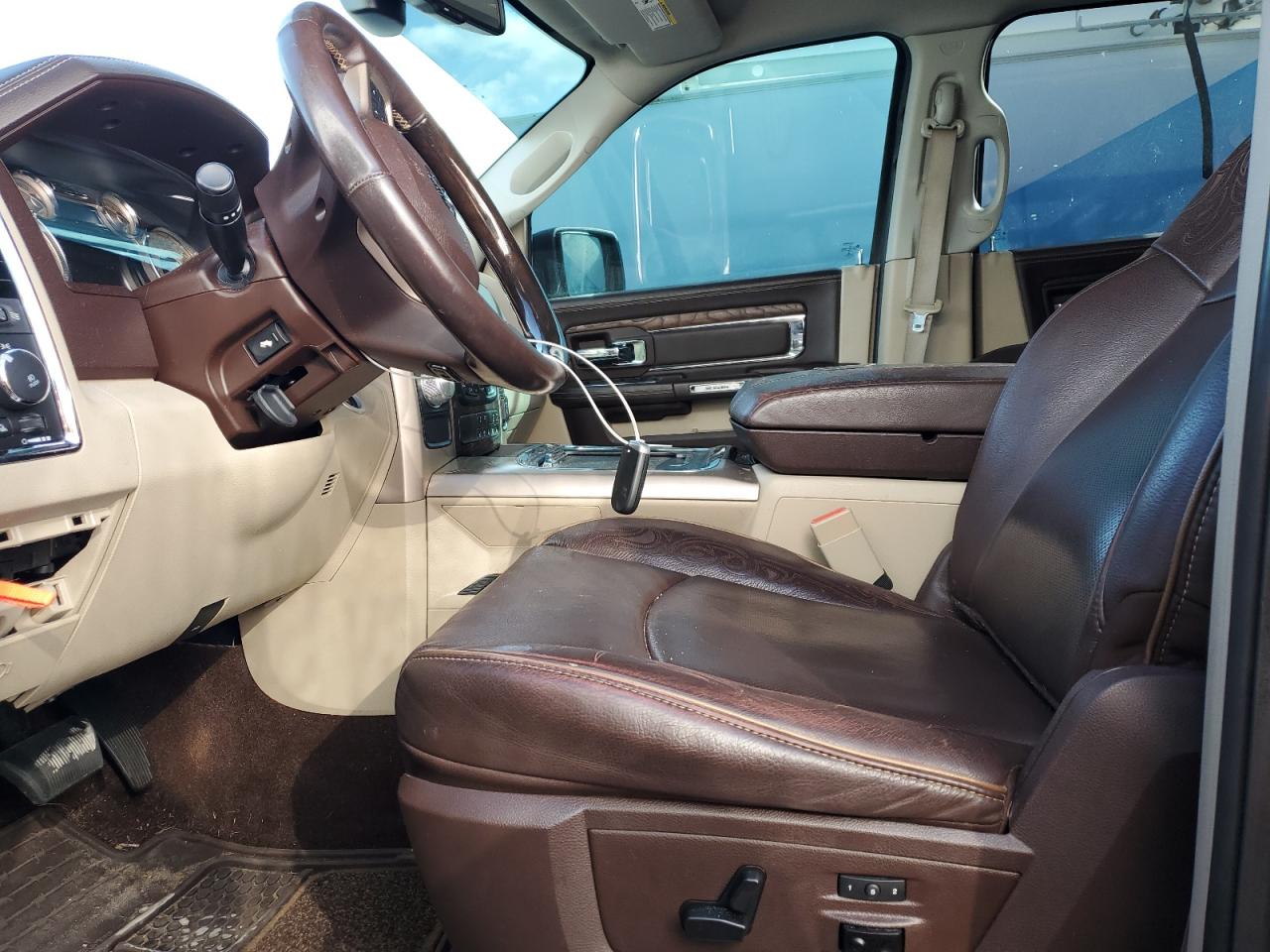 2017 RAM 1500 VIN 1C6RR6PT7HS818154 Copart auction photo, front end / minor dent/scratches damage thumbnail 7