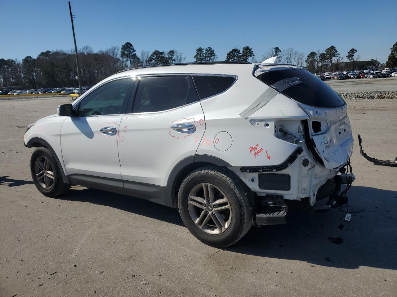 2018 Hyundai Santa Fe VIN 5NMZU3LB1JH056671 Copart auction photo, rear end / front end damage thumbnail 2
