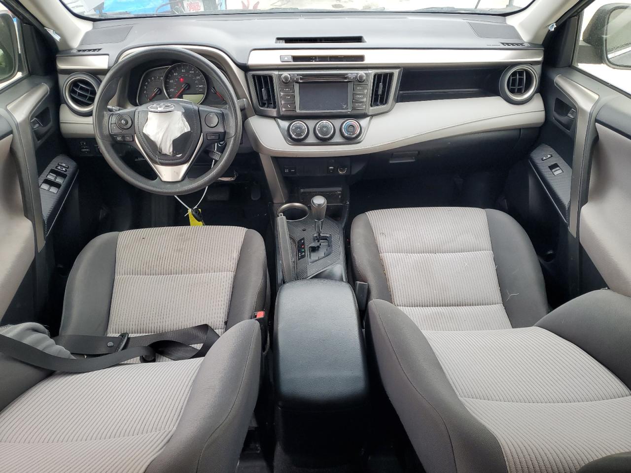 2015 Toyota RAV 4 VIN JTMBFREV1FD153892 Copart auction photo, front end / minor dent/scratches damage thumbnail 8