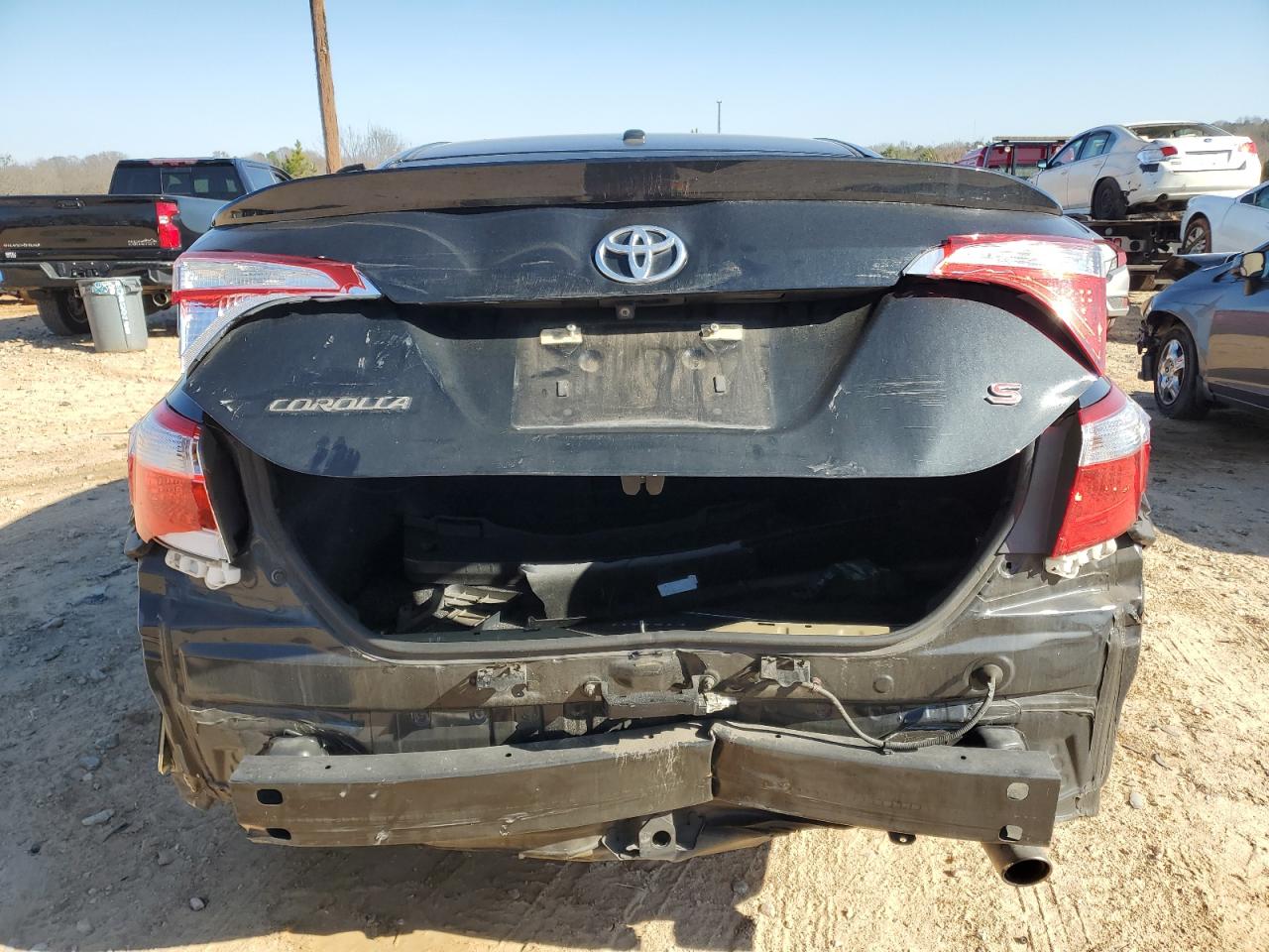 2015 Toyota Corolla VIN 5YFBURHE4FP288461 Copart auction photo, rear end / front end damage thumbnail 6